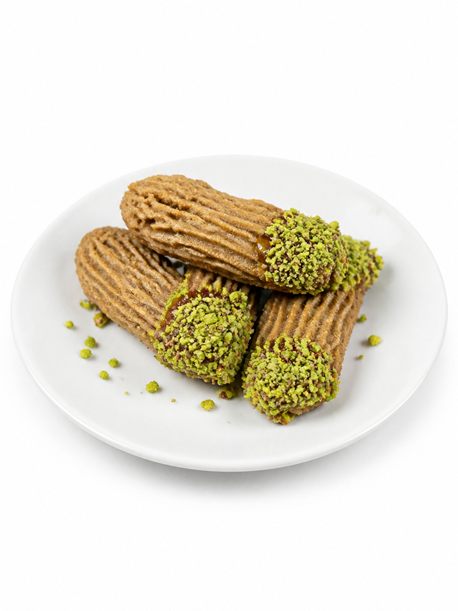Petit Four 23