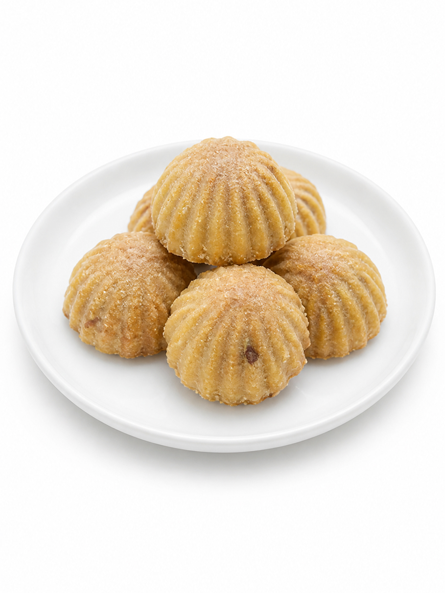 Petit Four 31